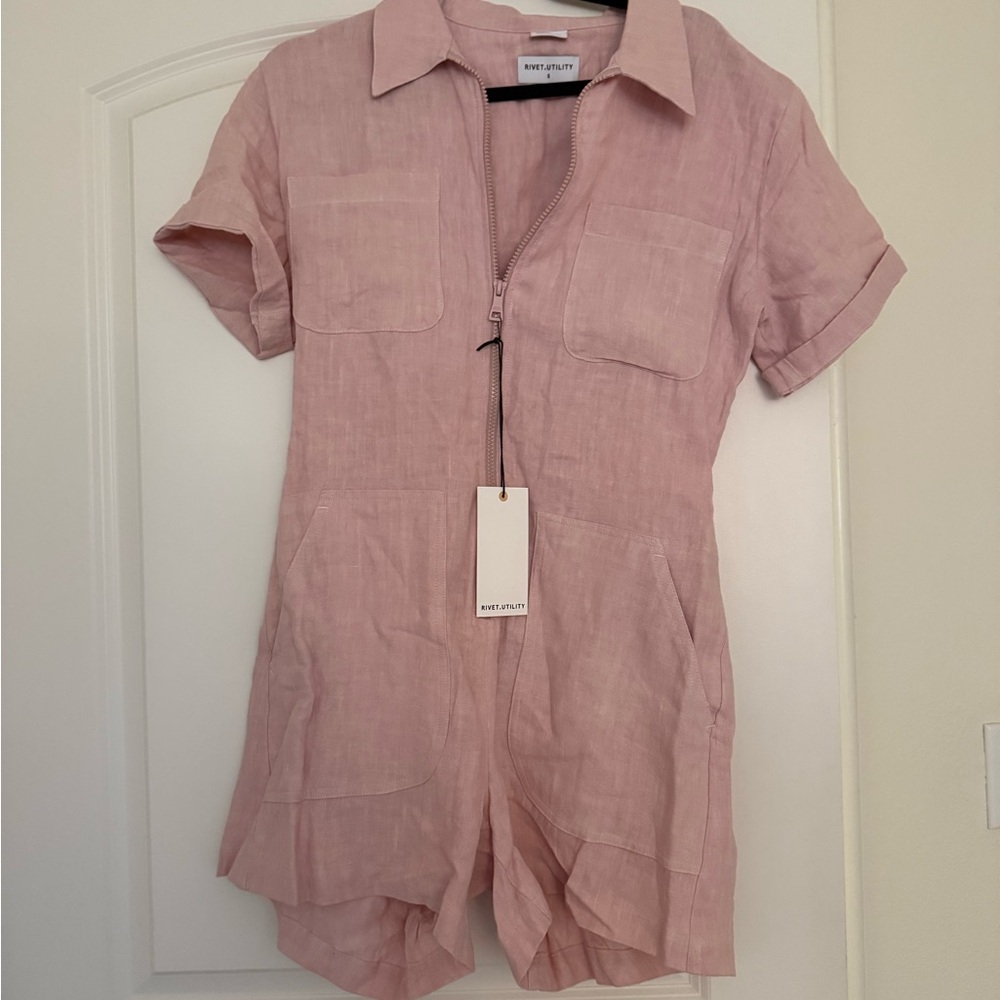 Rivet Utility Pink Linen Short Sleeve Romper. Size S. NWT